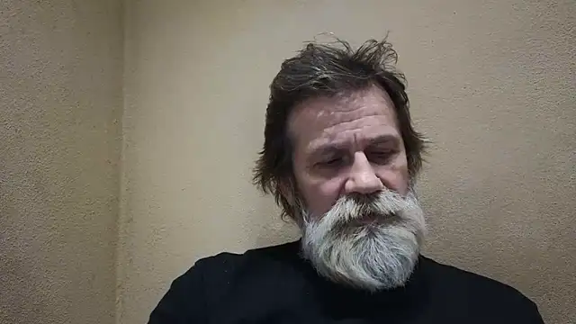 Snapshot of AlexNudo chatting on 02-12-25, 01:59 AlexNudo online show from 02-12-25, 01:59