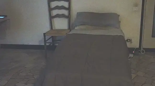 Snapshot of AlexNudo chatting on 03-10-25, 04:35 AlexNudo online show from 03-10-25, 04:35