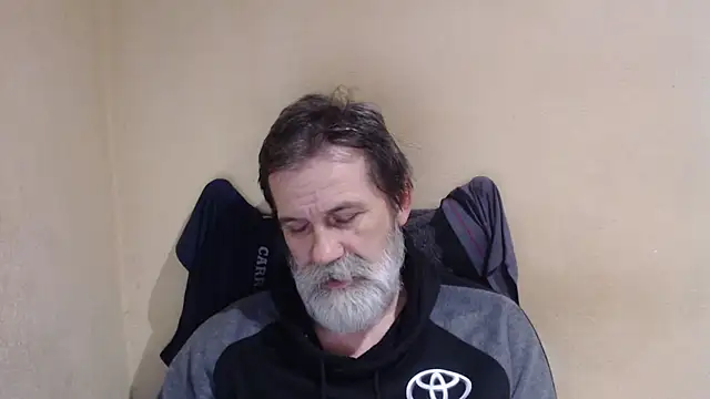 Snapshot of AlexNudo chatting on 11-09-25, 06:33 AlexNudo online show from 11-09-25, 06:33