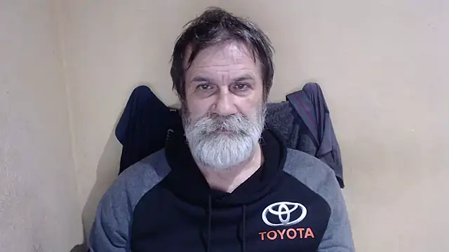 Snapshot of AlexNudo chatting on 11-15-25, 10:01 AlexNudo online show from 11-15-25, 10:01