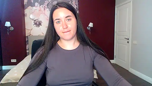 Roxie Bradley online show from 03-19-25, 09:38