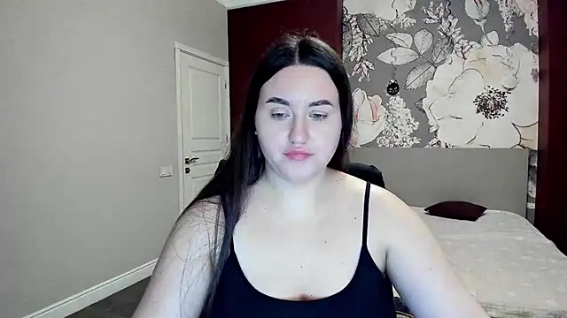 Roxie Bradley online show from 02-12-26, 06:52