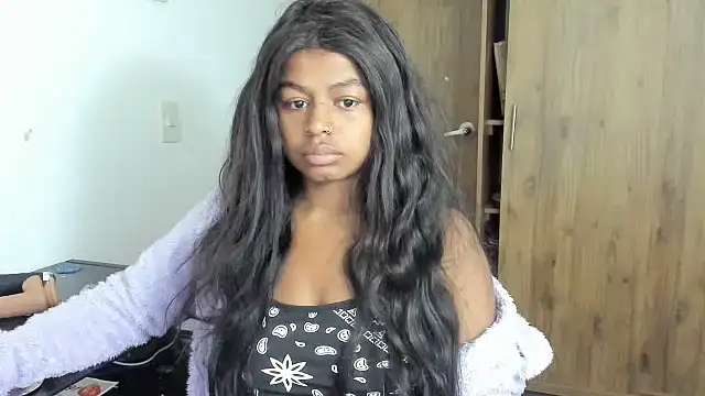 Snapshot of charlott7 chatting on 03-12-25, 11:31 charlott7 online show from 03-12-25, 11:31