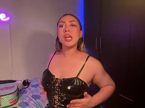 Im sophiie online show from 01-19-25, 09:01