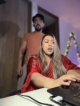 Im sophiie online show from 12-02-25, 06:41