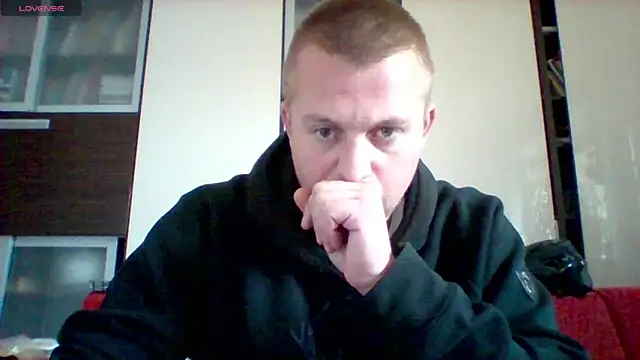 Matttthees online show from 10-10-25, 02:38