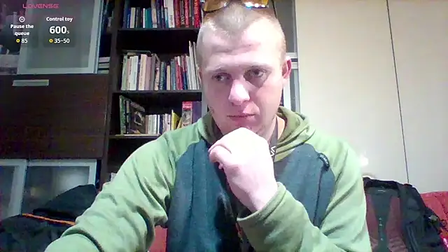 Matttthees online show from 11-17-25, 08:36