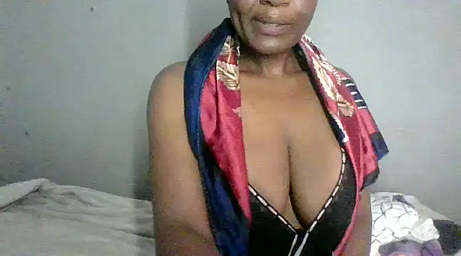 Snapshot of BeejayLoverxx chatting on 02-02-25, 04:37 BeejayLoverxx online show from 02-02-25, 04:37