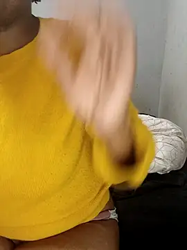 Snapshot of BeejayLoverxx chatting on 10-03-25, 08:39 BeejayLoverxx online show from 10-03-25, 08:39