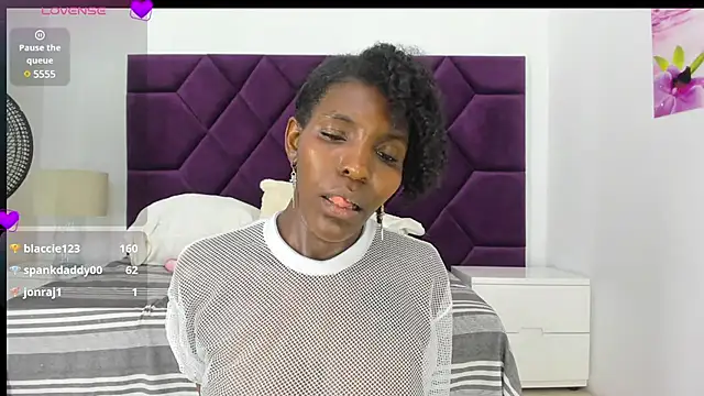 Snapshot of AlmaSean chatting on 12-05-24, 09:17 AlmaSean online show from 12-05-24, 09:17