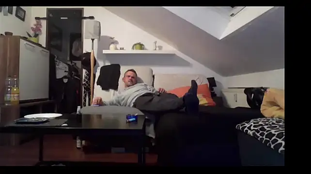 Cambitchboy online show from 04-03-26, 08:18