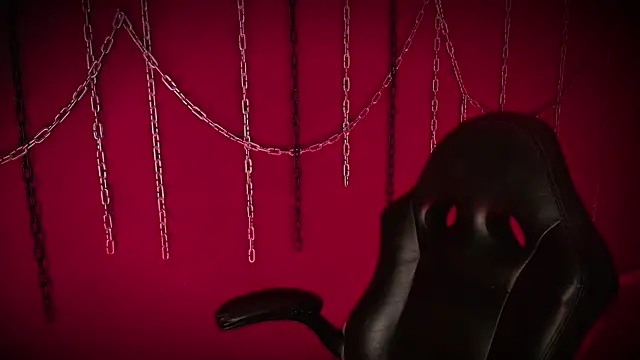 Snapshot of Laura_takint chatting on 03-04-25, 04:09 Laura takint online show from 03-04-25, 04:09