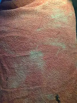 Snapshot of Laura_takint chatting on 10-16-25, 09:16 Laura takint online show from 10-16-25, 09:16