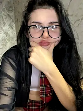 Snapshot of JennaKiss chatting on 10-13-25, 11:16 JennaKiss online show from 10-13-25, 11:16