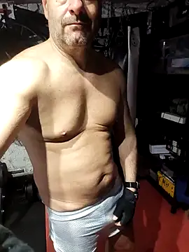 Snapshot of rob2810 chatting on 02-16-26, 08:49 rob2810 online show from 02-16-26, 08:49