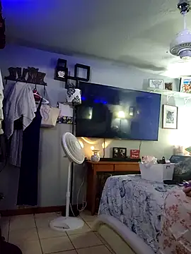 Hotredheadandtoungelasher online show from 01-10-26, 10:39