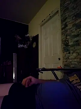 Hotredheadandtoungelasher online show from 04-21-26, 01:50