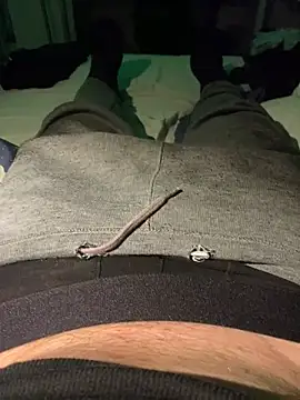 Luishorny19 online show from 03-02-25, 12:20