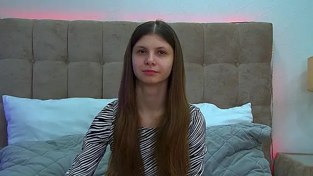 AudreyBarlow online show from 02-19-25, 06:22