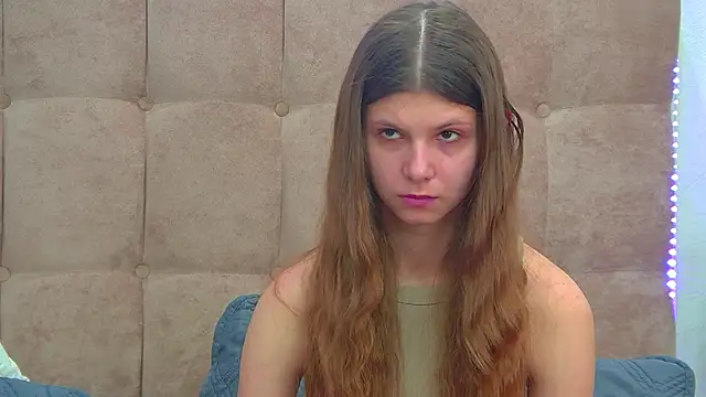 AudreyBarlow online show from 11-28-25, 01:14