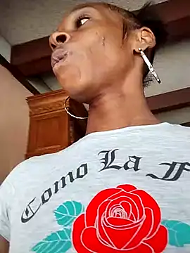 Snapshot of Jasmine_FullsShine chatting on 09-19-25, 07:03 Jasmine FullsShine online show from 09-19-25, 07:03