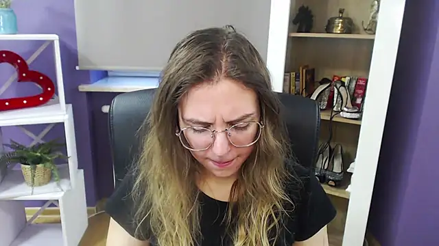 Zoey Erotic online show from 01-09-25, 08:45