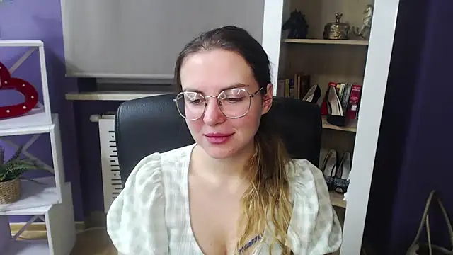 Zoey Erotic online show from 01-18-25, 05:31