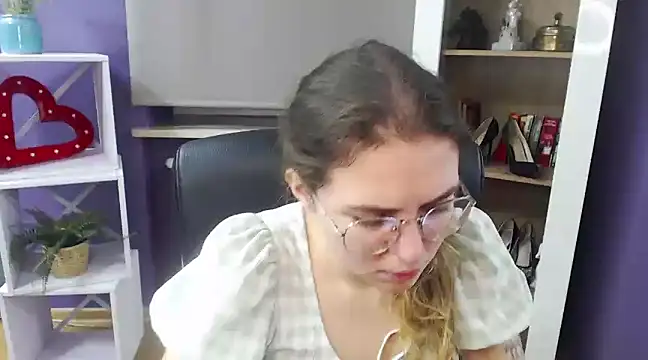 Zoey Erotic online show from 01-30-25, 05:30