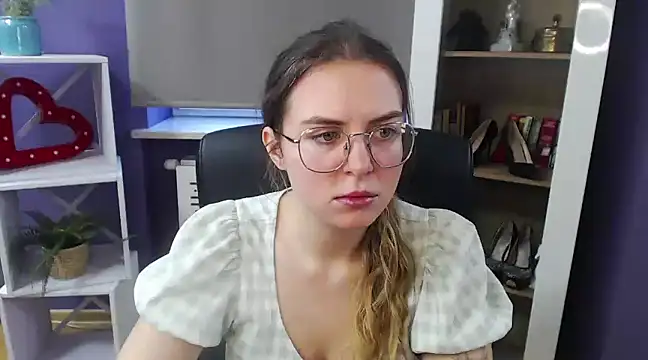 Zoey Erotic online show from 01-30-25, 08:54