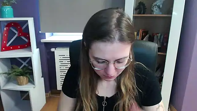 Zoey Erotic online show from 02-21-25, 10:50