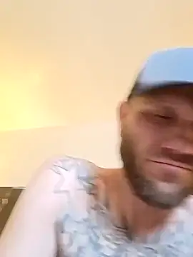 Snapshot of DanielTiger15 chatting on 09-11-25, 10:54 DanielTiger15 online show from 09-11-25, 10:54