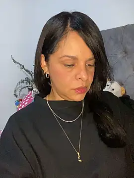 Kataliina online show from 11-10-25, 05:17