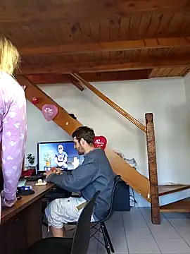 Elnonoykeila77 online show from 02-15-25, 12:54