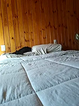 Elnonoykeila77 online show from 03-18-25, 01:42