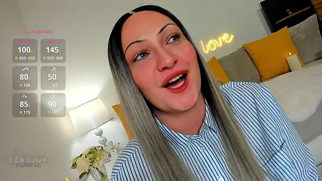 Snapshot of KVerunce chatting on 02-03-25, 12:36 KVerunce online show from 02-03-25, 12:36