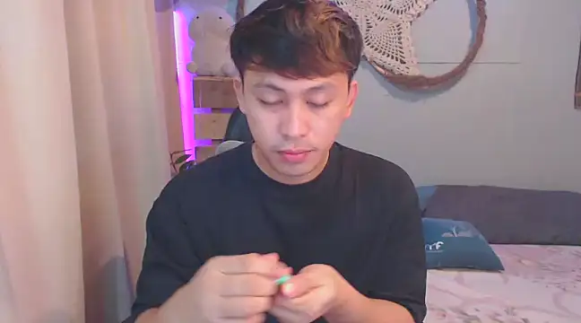 Snapshot of princeJayX chatting on 12-16-24, 02:05 princeJayX online show from 12-16-24, 02:05