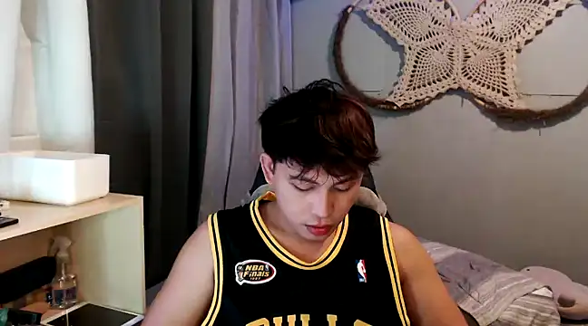 Snapshot of princeJayX chatting on 01-12-25, 12:55 princeJayX online show from 01-12-25, 12:55