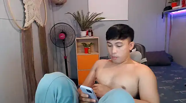 Snapshot of princeJayX chatting on 02-26-25, 09:32 princeJayX online show from 02-26-25, 09:32