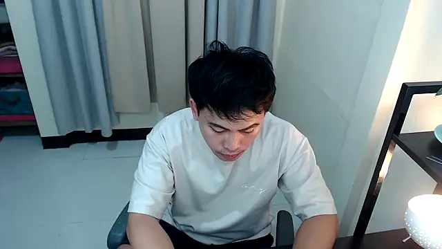 Snapshot of princeJayX chatting on 10-01-25, 12:38 princeJayX online show from 10-01-25, 12:38