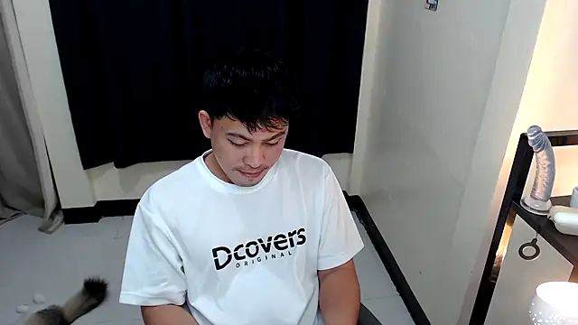 Snapshot of princeJayX chatting on 10-20-25, 01:50 princeJayX online show from 10-20-25, 01:50