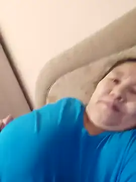 Snapshot of Zulfiya_Bruce chatting on 11-24-25, 05:12 Zulfiya Bruce online show from 11-24-25, 05:12