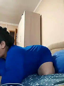 Snapshot of Zulfiya_Bruce chatting on 12-03-25, 09:46 Zulfiya Bruce online show from 12-03-25, 09:46