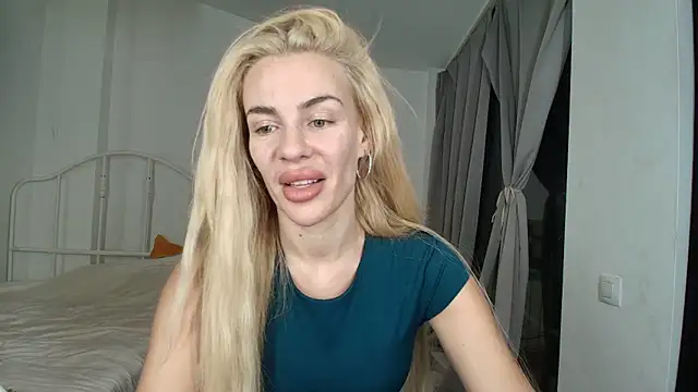 Roshana16 online show from 09-26-25, 06:34