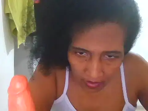 Aishamara online show from 02-25-25, 06:58