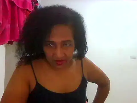 Aishamara online show from 03-20-25, 01:04