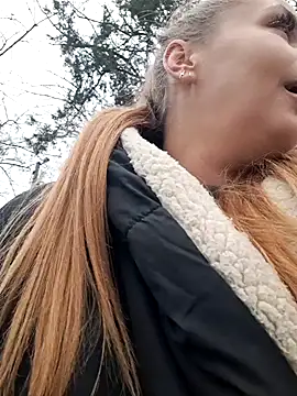 Snapshot of Keli_Jessi chatting on 12-28-24, 01:17 Keli Jessi online show from 12-28-24, 01:17