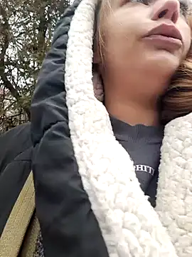 Snapshot of Keli_Jessi chatting on 02-06-25, 01:10 Keli Jessi online show from 02-06-25, 01:10