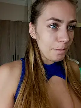 Snapshot of Keli_Jessi chatting on 02-09-25, 05:01 Keli Jessi online show from 02-09-25, 05:01