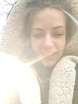 Snapshot of Keli_Jessi chatting on 02-10-25, 01:33 Keli Jessi online show from 02-10-25, 01:33