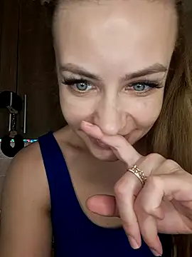 Snapshot of Keli_Jessi chatting on 02-24-25, 05:42 Keli Jessi online show from 02-24-25, 05:42